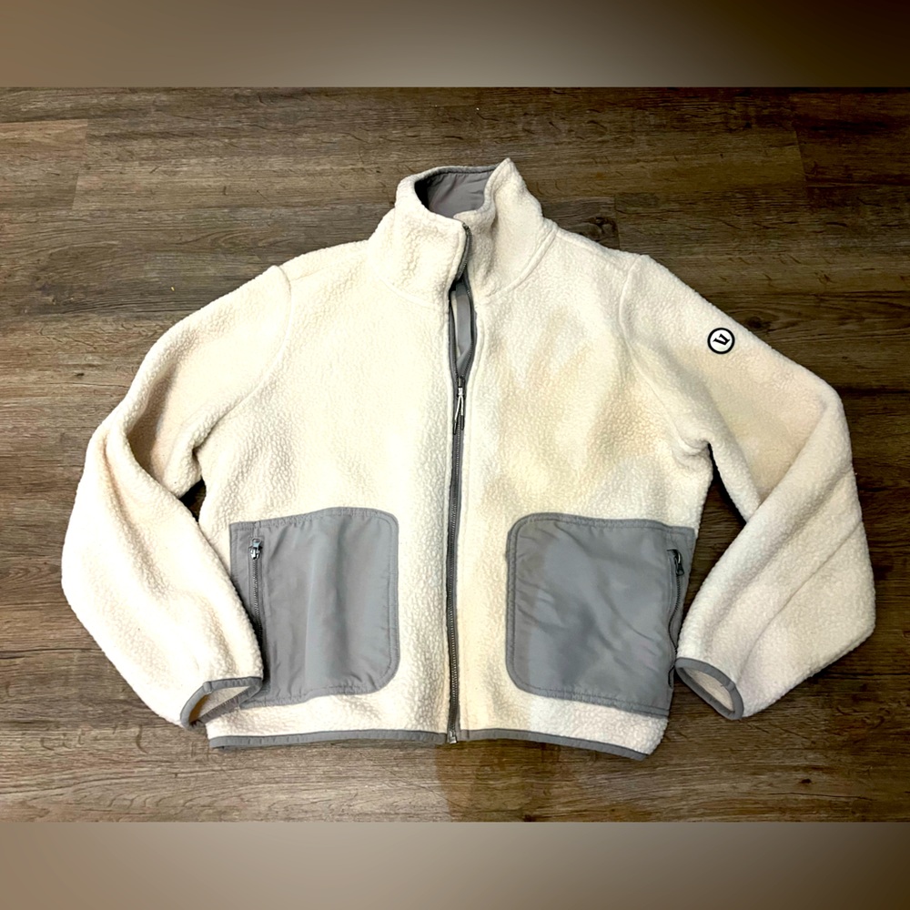 Vuori Sherpa Jacket Size Large